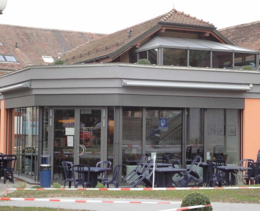 Tea Room Daillens Vitrages Profilés Alu Schüco Thermolaqué Construction Métallique Adani