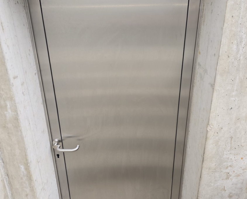Voirie Crissier Porte Profil Inox Jansen Construction Métallique Adani